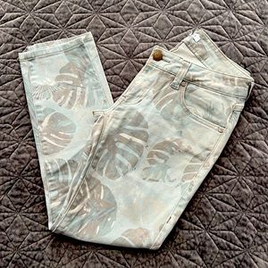 CAbi “Paradise” printed ankle stretch Pants